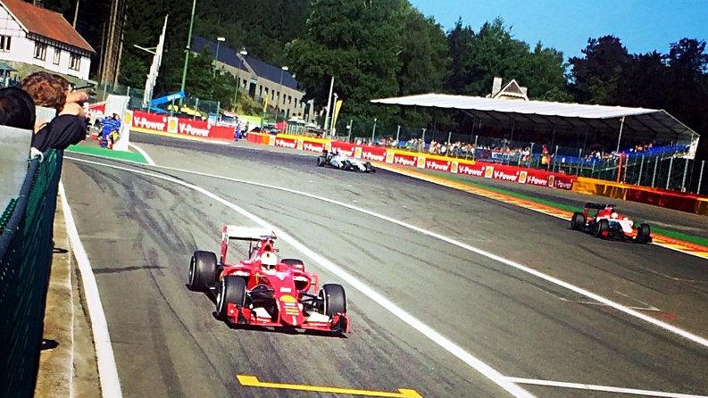 Auf dem Circuit de Spa-Francorchamps war ich ganz nah dran an Sebastian Vettel und Co. (Foto: Ruti)