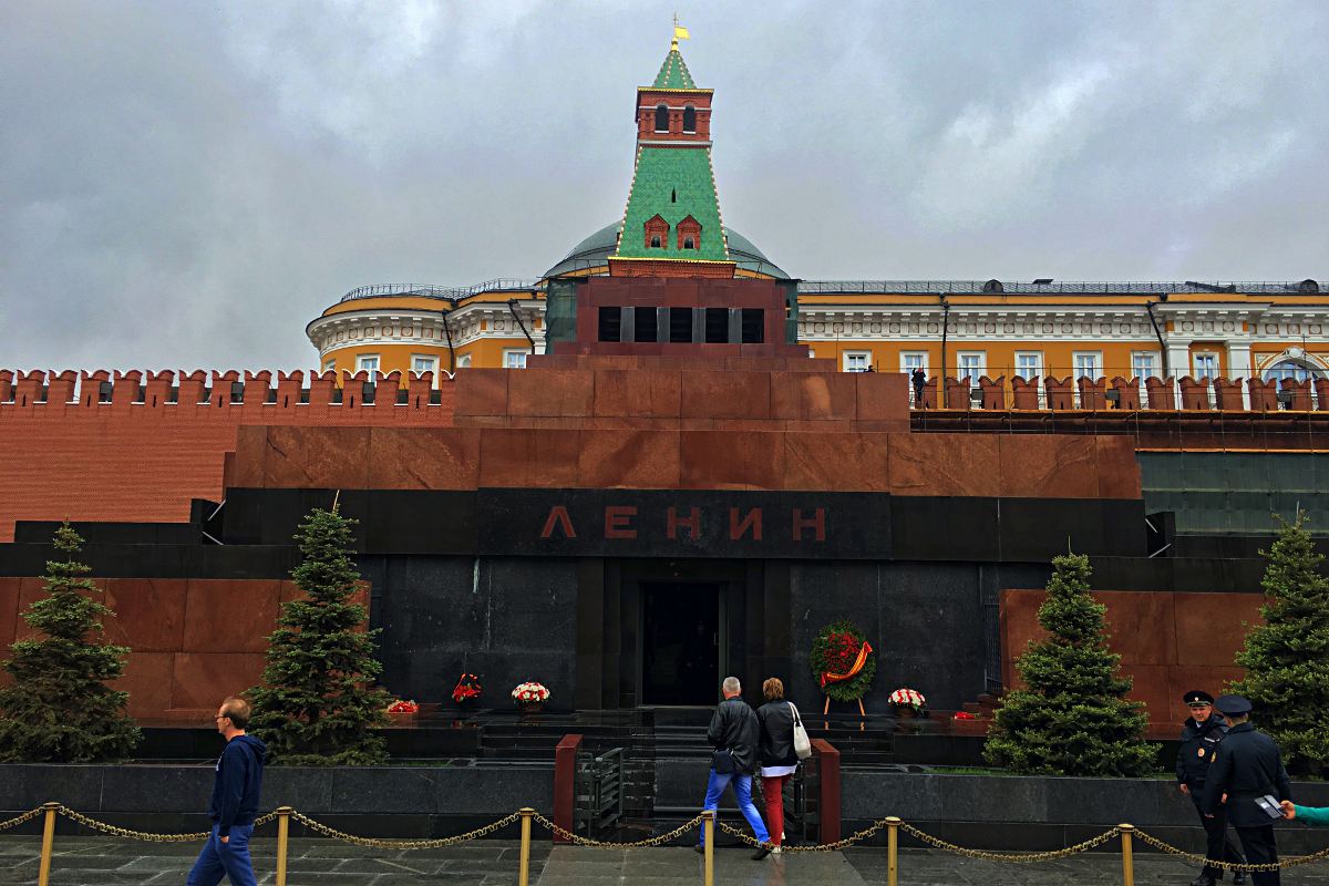 Im Lenin-Mausoleum ist der Leichnam Wladimir Iljitsch Lenins ausgestellt. (Foto: Ruti)