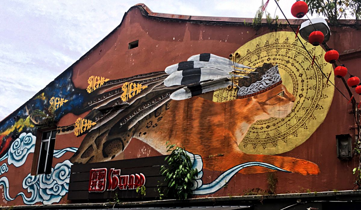 Streetart befasst sich in Kuching ebenfalls mit dem Thema "Katze". (Foto: ruti)