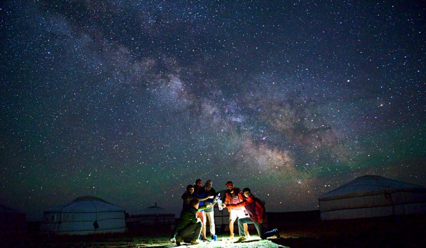 Der erste Abend in der mongolischen Steppe bescherte uns den perfekten Sternenhimmel. (Foto: http://m.blog.naver.com/wrinklecat)