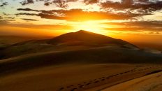 Sonnenuntergang in der Wüste Gobi - Mongolei (Foto: Ruti)