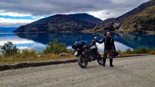 Auf der Fahrt nach Chile Chico zeigt sich Patagonien von seiner schönsten Seite. (Foto: Ruti)
