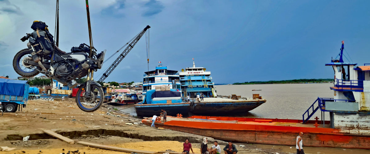 Meine Luzy startet in das Unternehmen Amazonas-Frachtschiff. (Foto: Ruti)