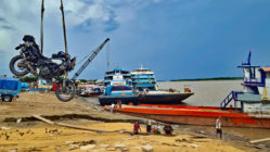 Meine Luzy startet in das Unternehmen Amazonas-Frachtschiff. (Foto: Ruti)