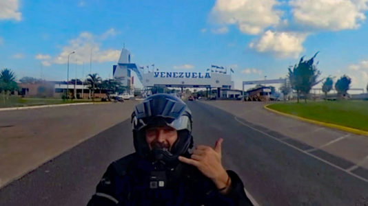Es dauert etwas, aber schließlich kann ich in Venezuela einreisen. (Foto: Ruti)